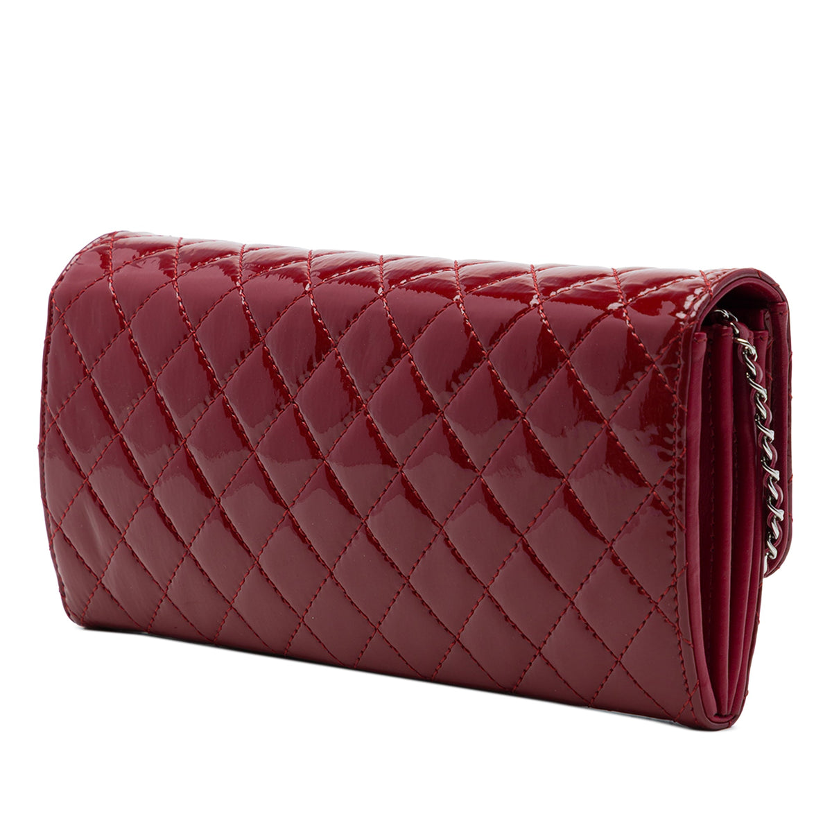 Chanel CC Quilted Patent Brilliant East West Wallet On Chain — Red