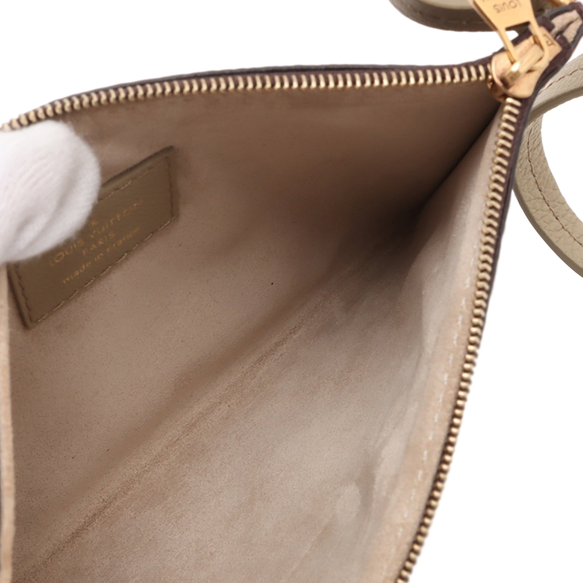 Louis Vuitton Grained Calfskin Low Key Cabas MM