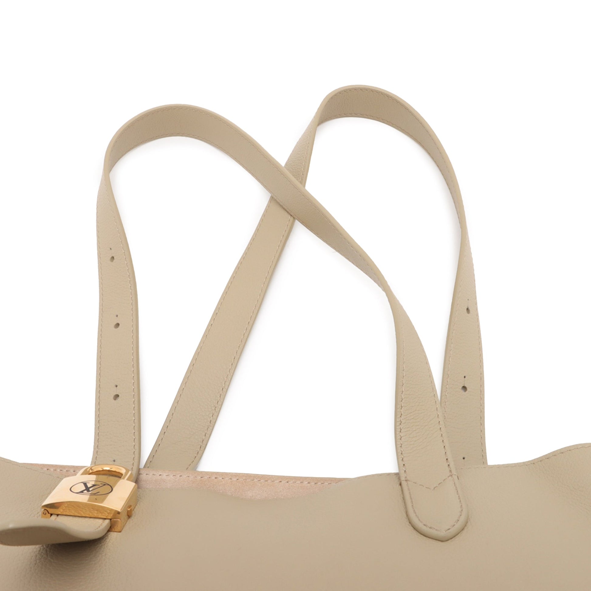 Louis Vuitton Grained Calfskin Low Key Cabas MM