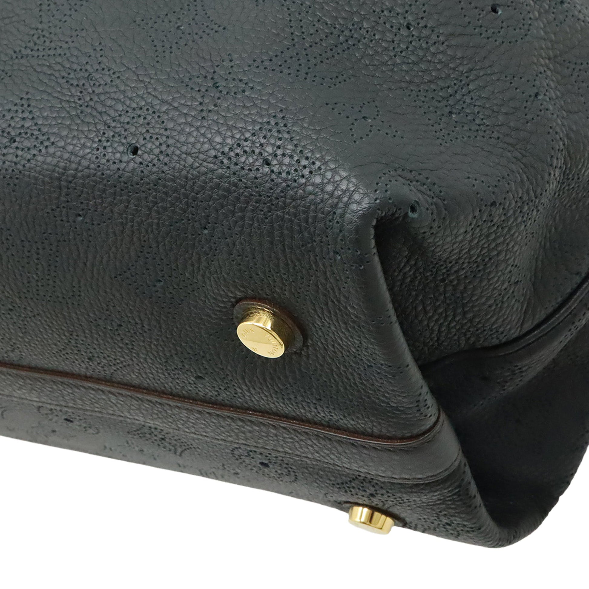 Louis Vuitton Monogram Mahina Cirrus PM