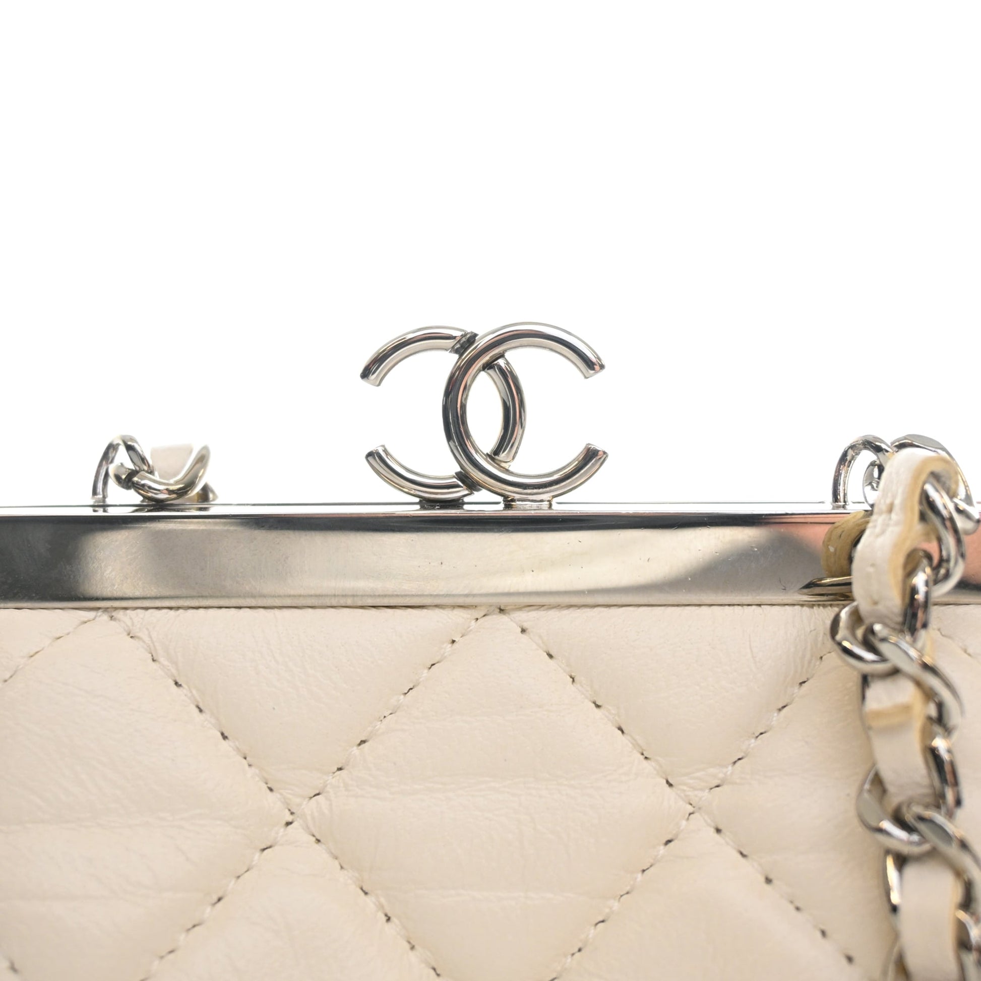 Chanel CC Quilted Acrylic and Lambskin Evening Clutch With Chain