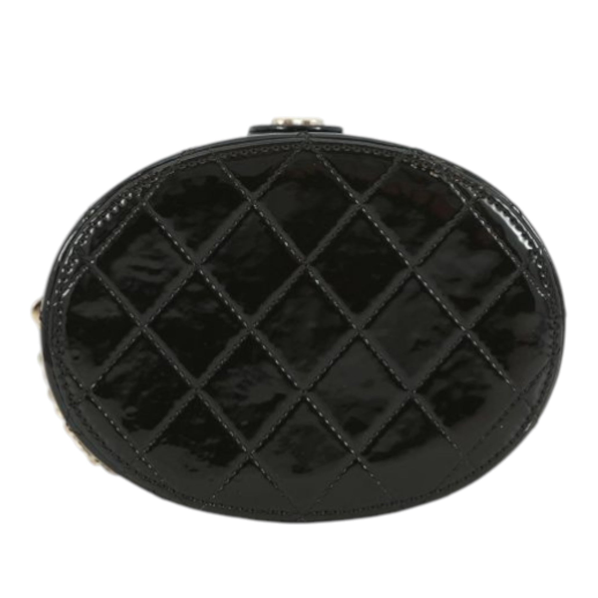 Chanel CC Quilted Patent Round Vanity Clutch With Chain