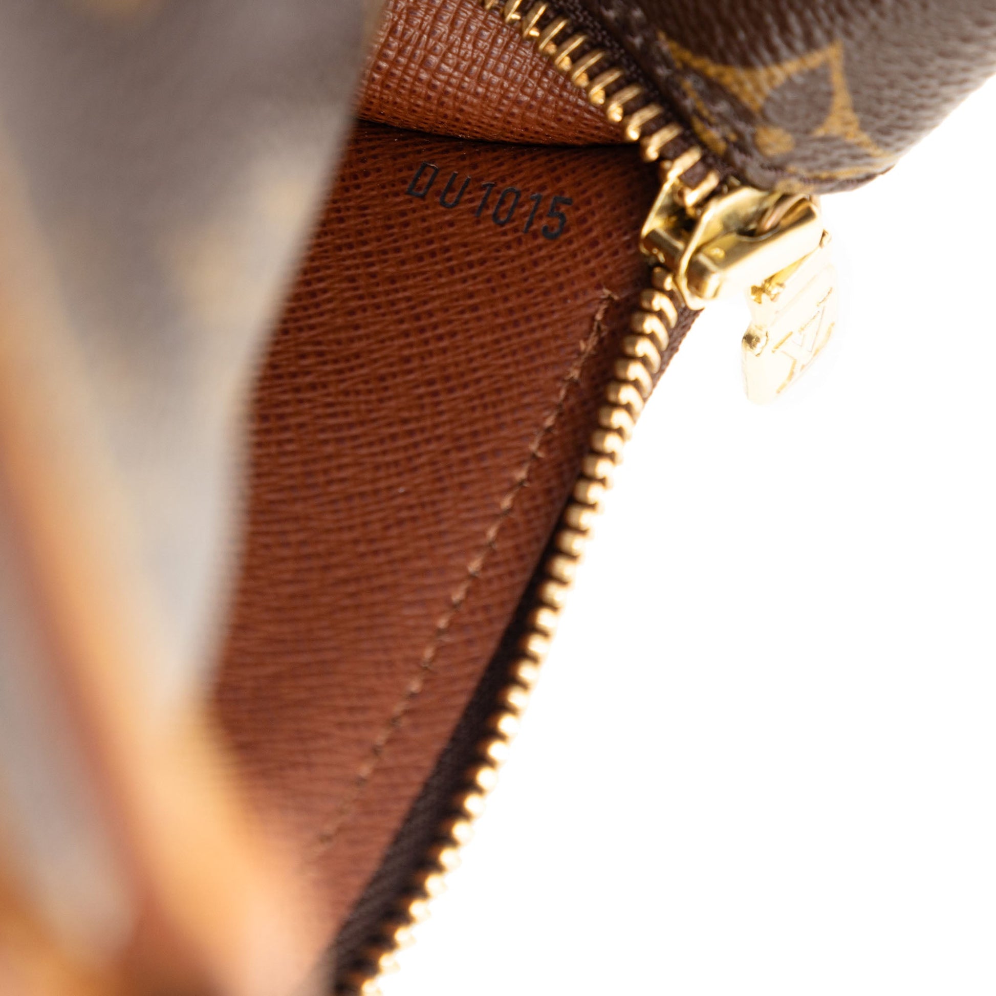 Louis Vuitton Monogram Papillon 28