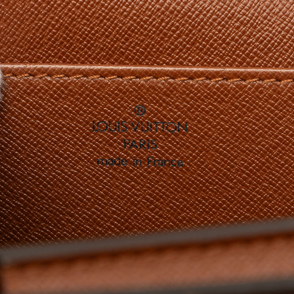 Louis Vuitton Monogram Serviette Conseiller — Brown