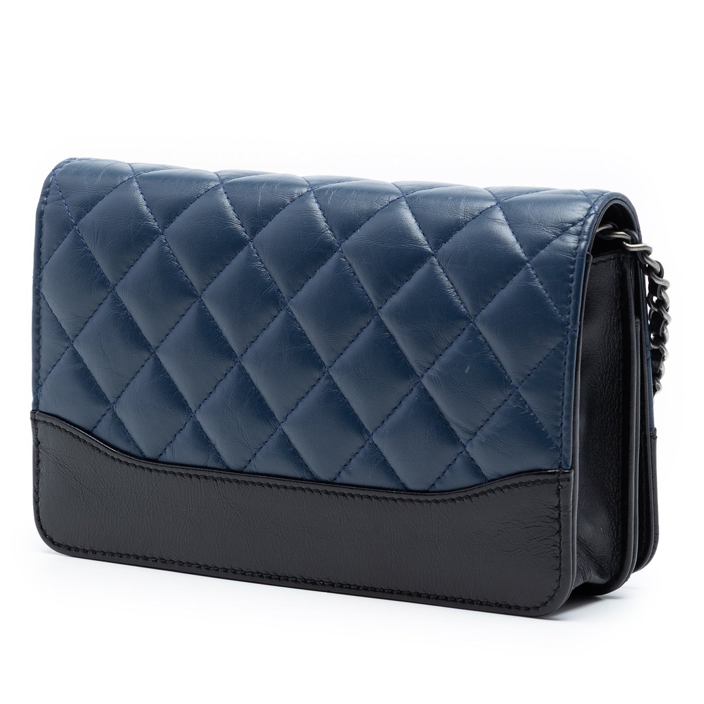 Quilted Aged Calfskin Gabrielle Wallet On Chain
