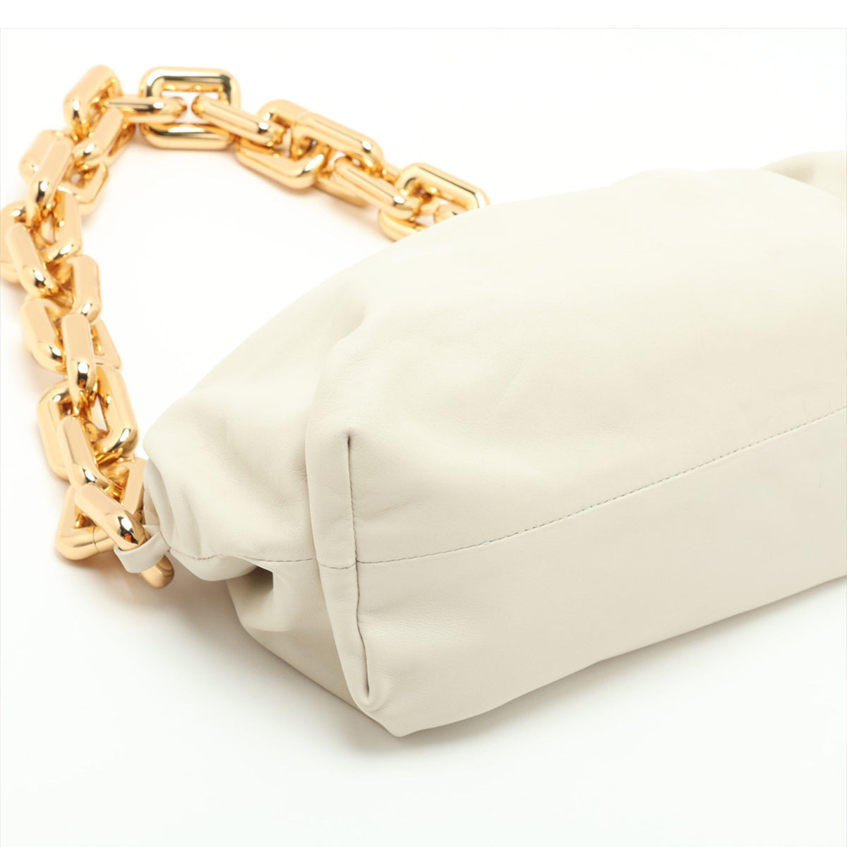 Bottega Veneta Lambskin Chain Pouch — Beige