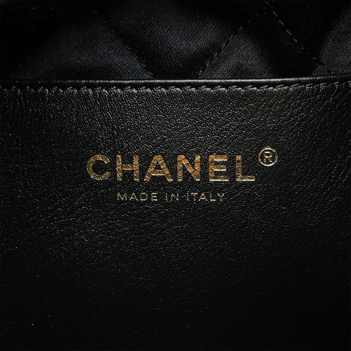 Chanel Mini Shiny Calfskin 22 Handbag