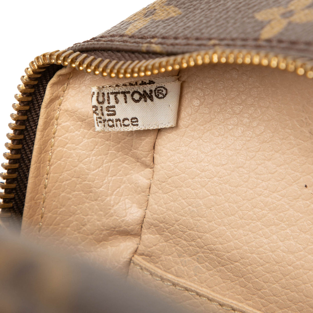 Louis Vuitton Monogram Trousse Toilette 28