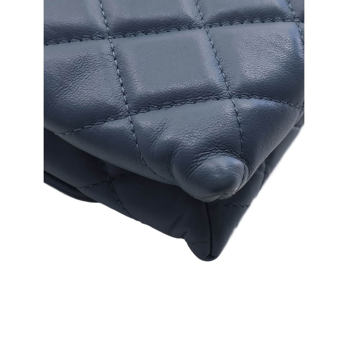 Chanel Medium Quilted Calfskin 19 Flap — Blue
