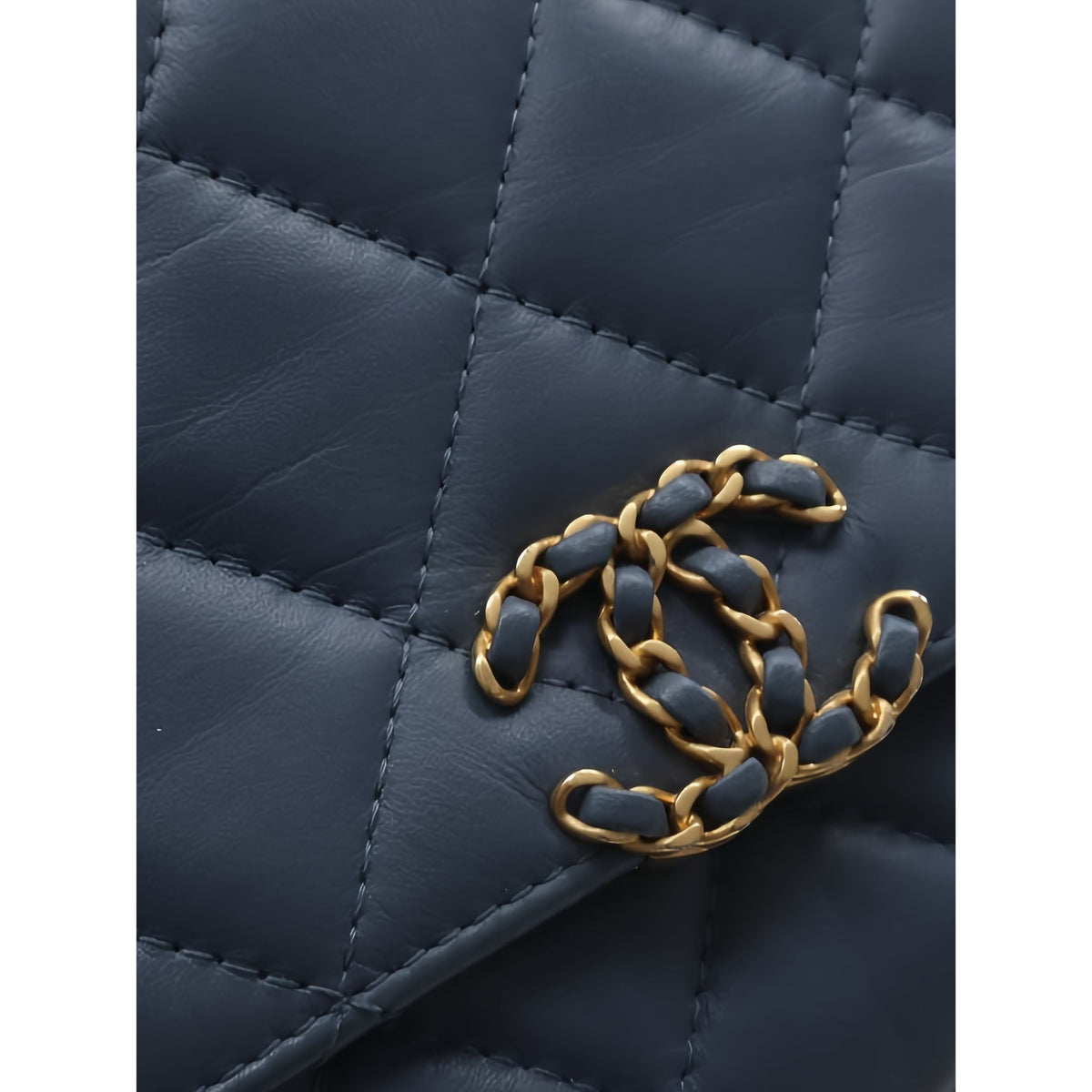 Chanel Medium Quilted Calfskin 19 Flap — Blue