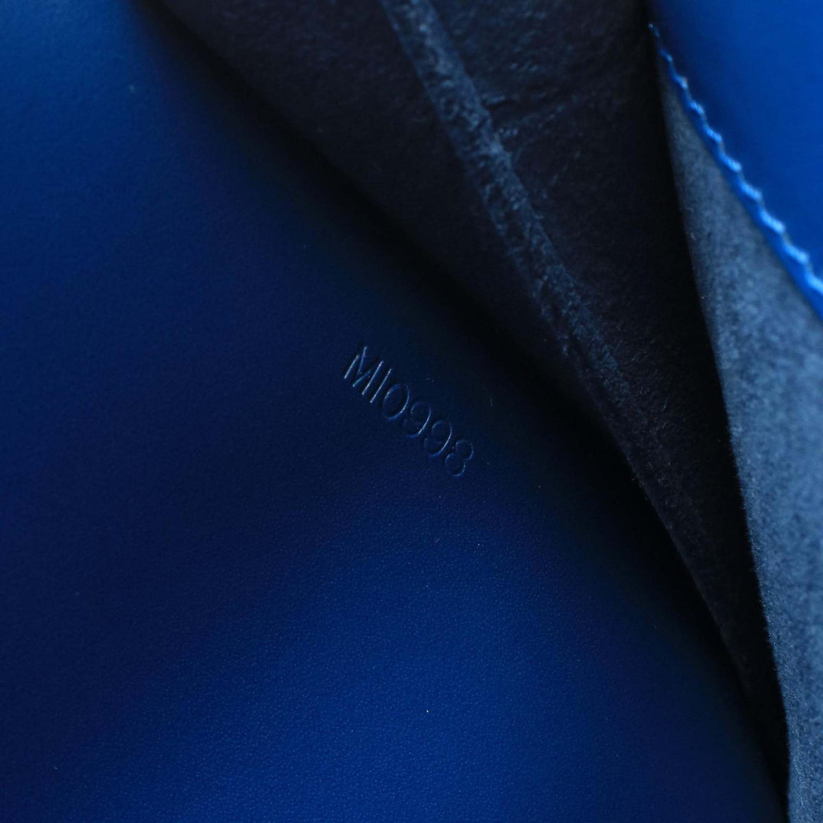 Louis Vuitton Epi Pont Neuf PM