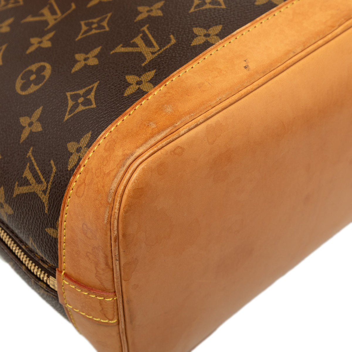 Louis Vuitton Monogram Alma PM — Brown