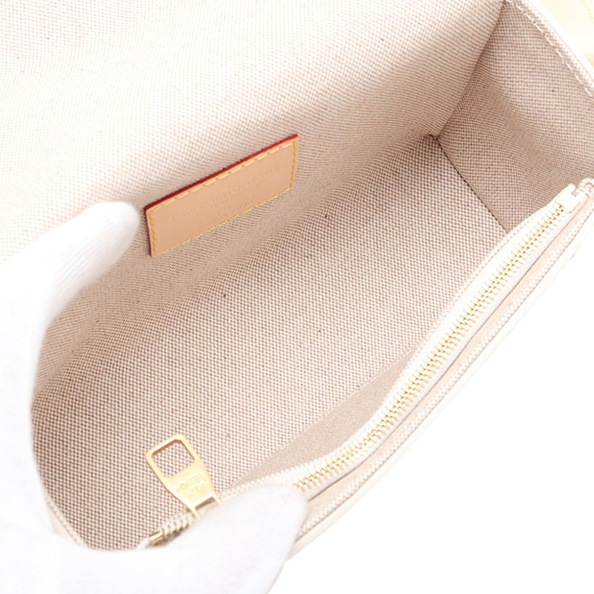 Louis Vuitton Damier Heritage Steamer Wearable Wallet