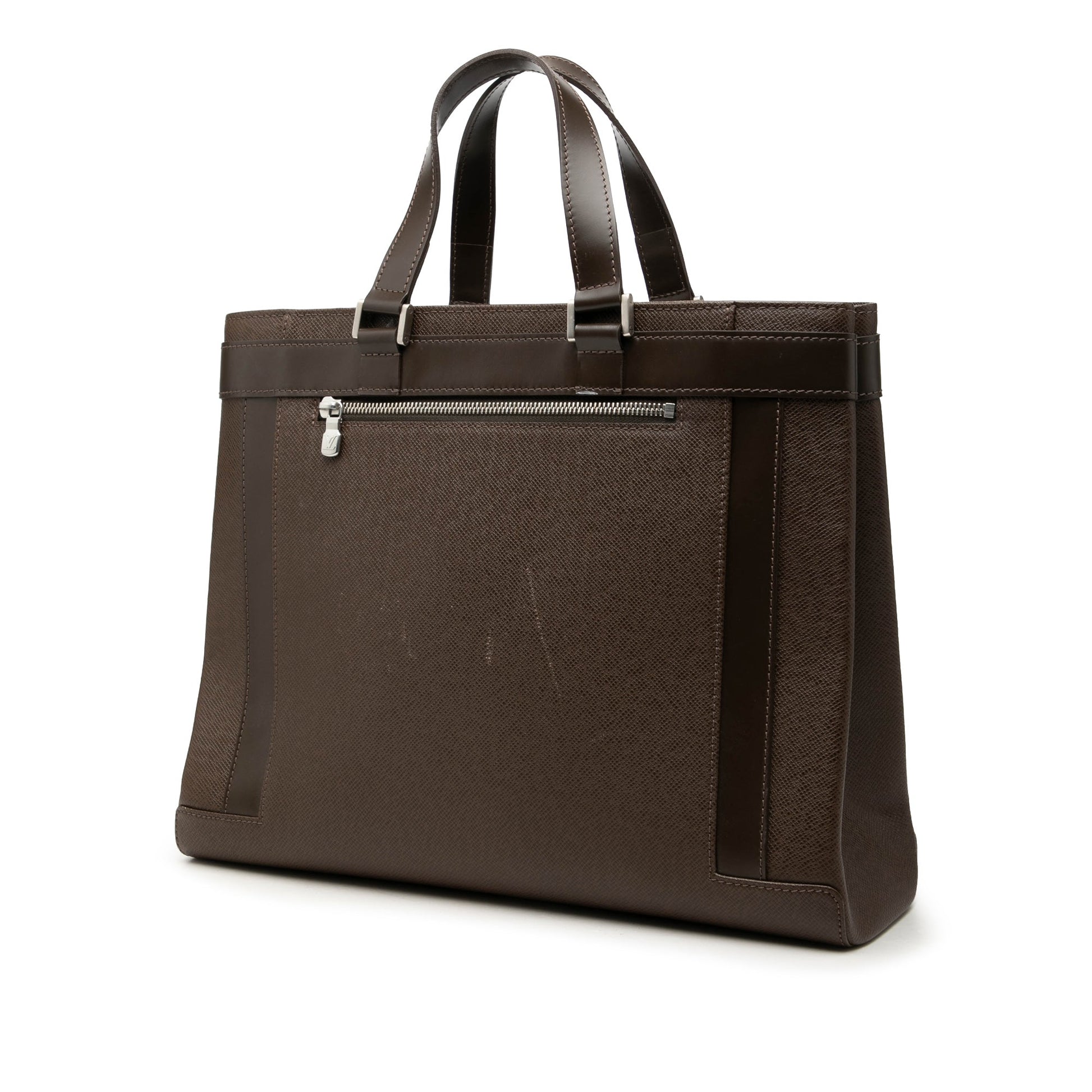 Louis Vuitton Taiga Kasbek PM