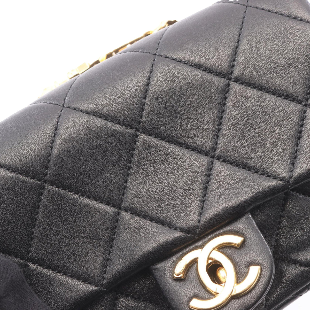 Chanel Quilted Lambskin Oval Logo Chain Top Handle Flap