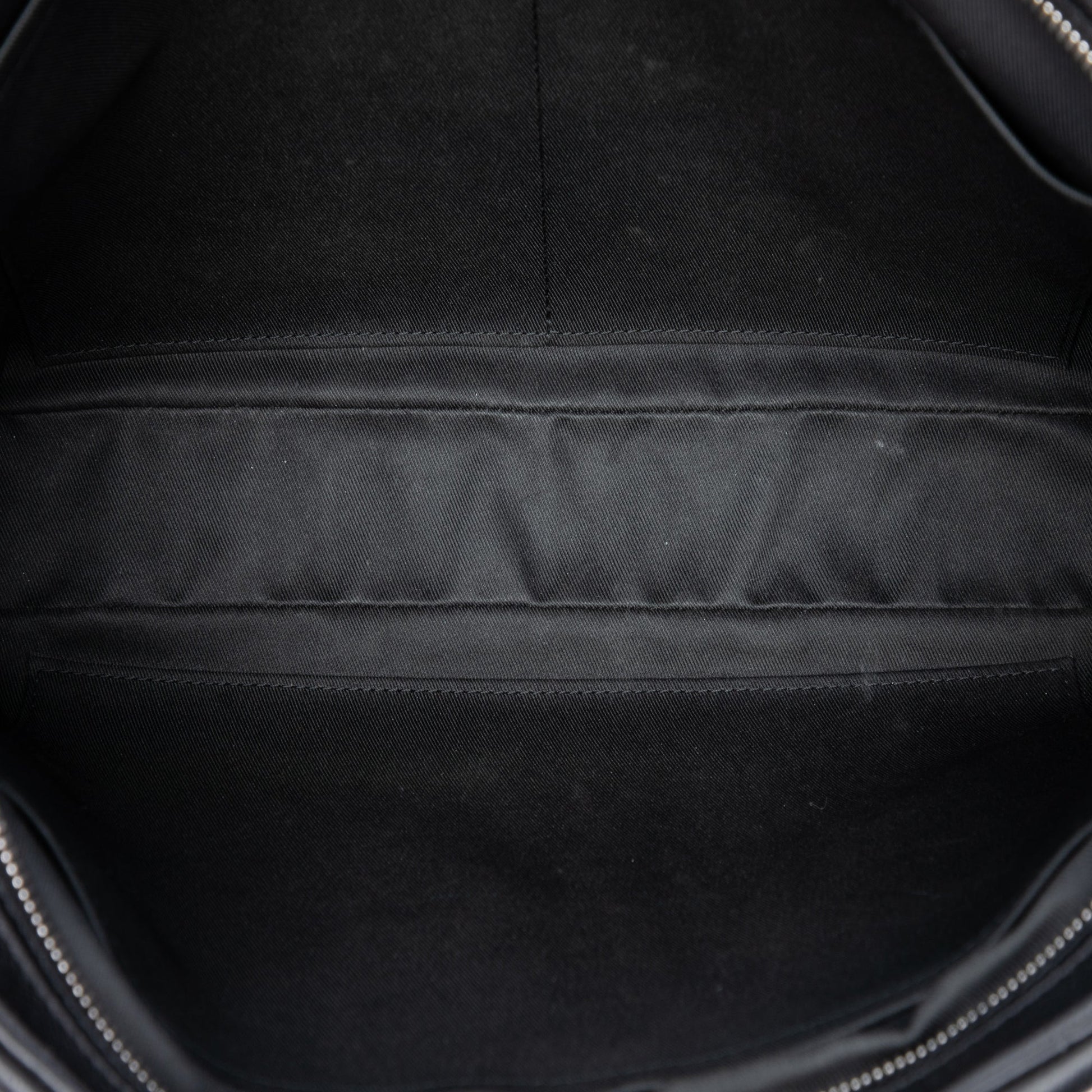 Louis Vuitton Taiga Striped Porte Documents Voyage PM