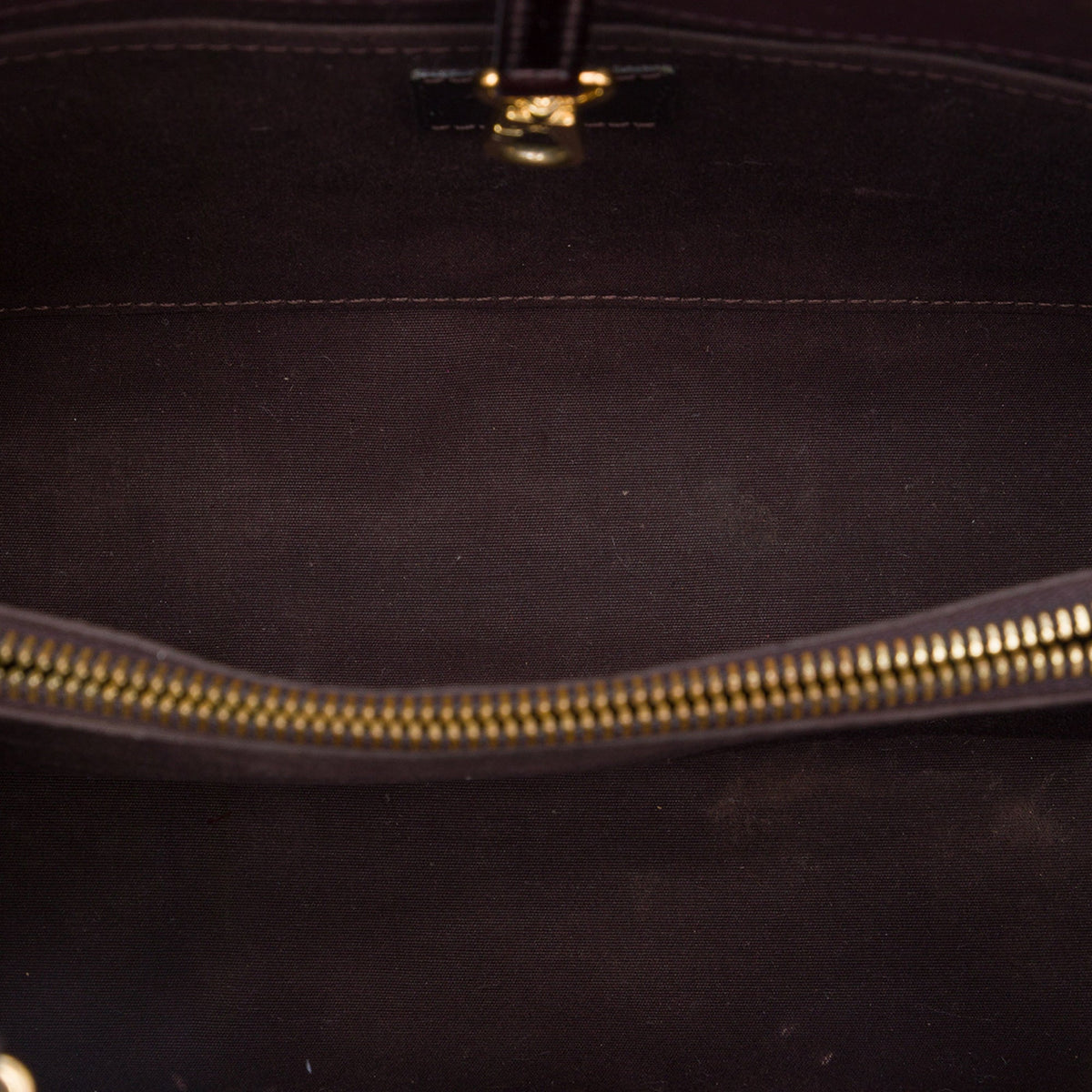 Louis Vuitton Monogram Vernis Montaigne MM