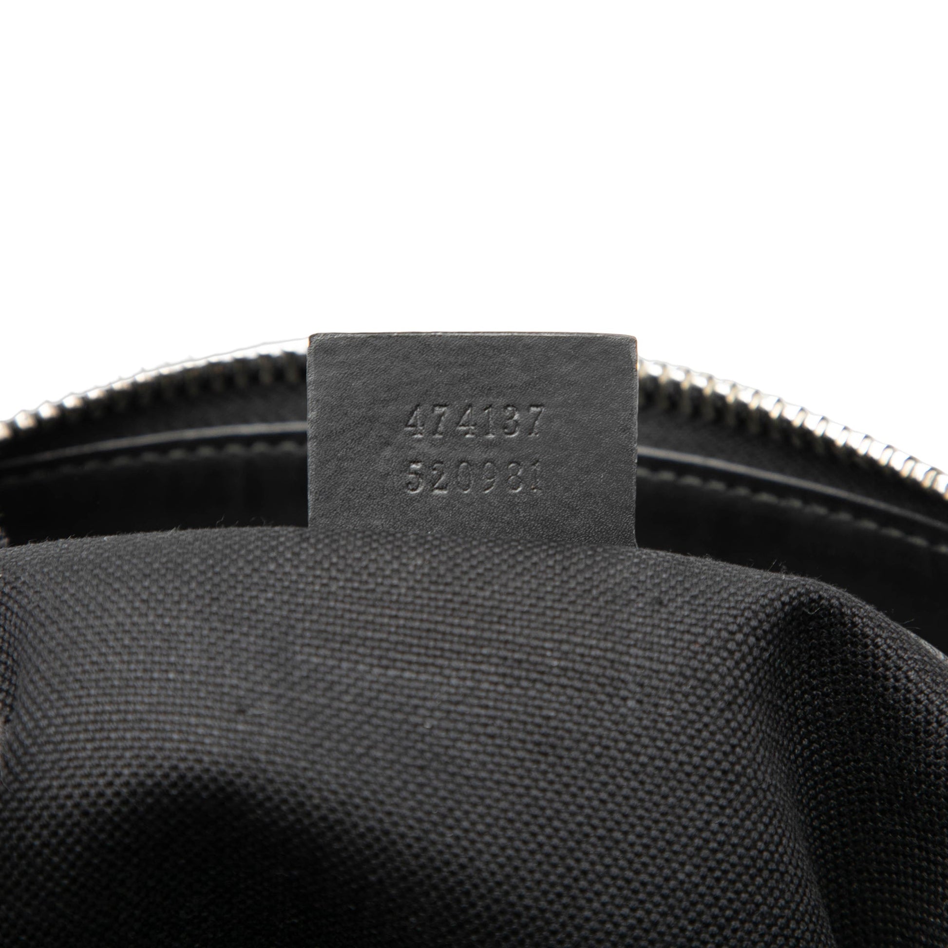 Medium GG Supreme Web Messenger Bag