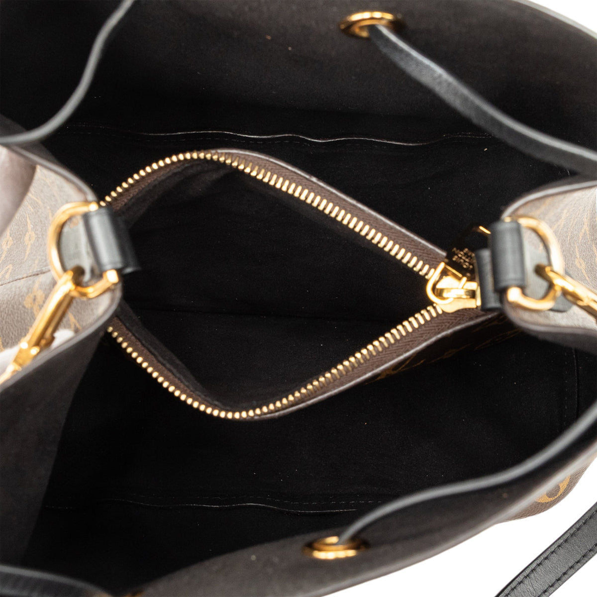 Louis Vuitton Monogram Neonoe MM