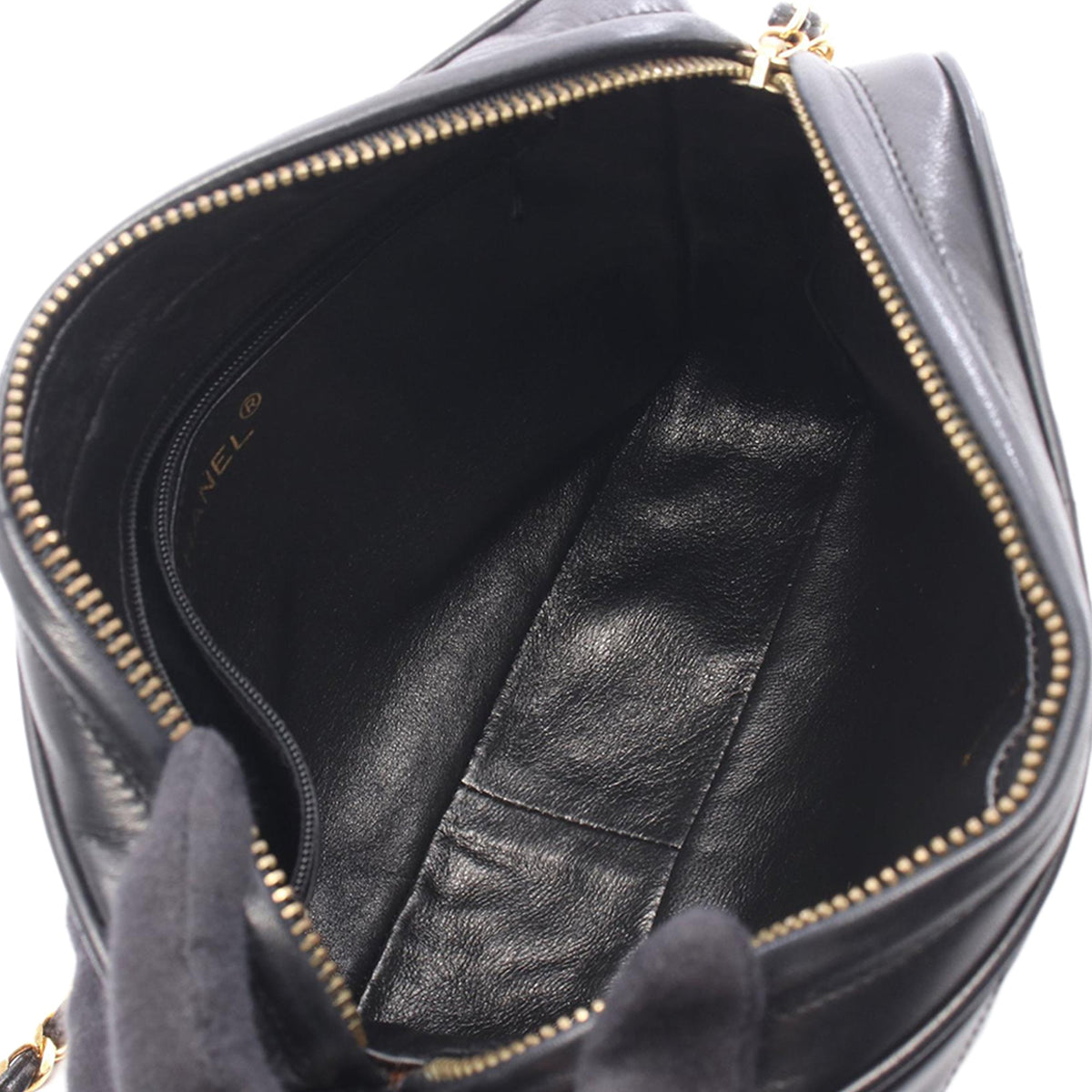 Chanel CC Chevron Quilted Lambskin Tassel Camera Case — Black
