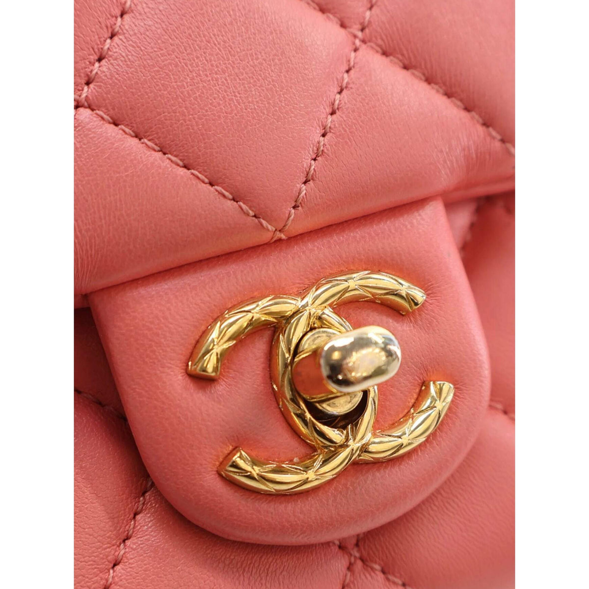 Chanel Mini CC Quilted Lambskin Chain Flap — Pink