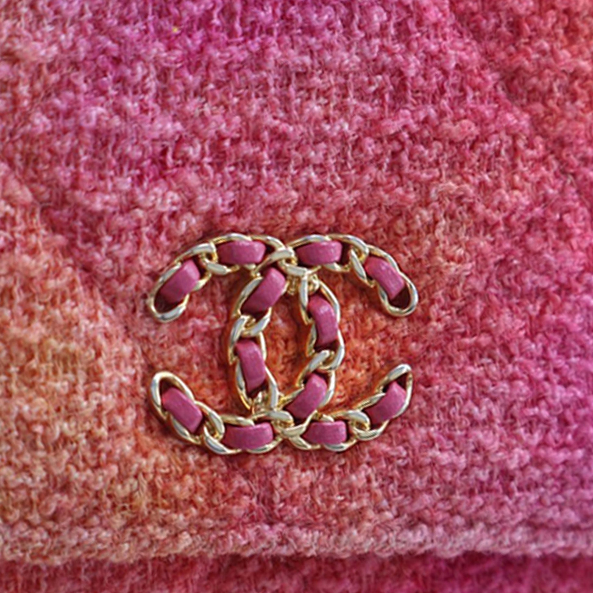 Tweed Ombre 19 Wallet On Chain