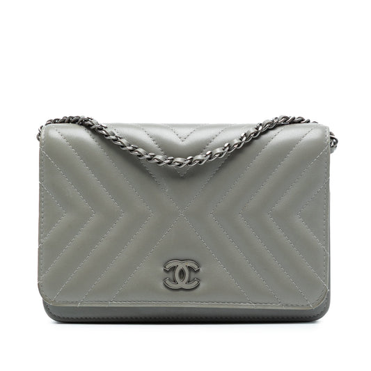 Chanel Diagonal Chevron Calfskin Tassel Wallet On Chain