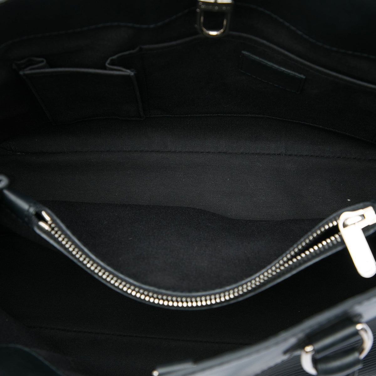 Louis Vuitton Epi Passy PM — Black