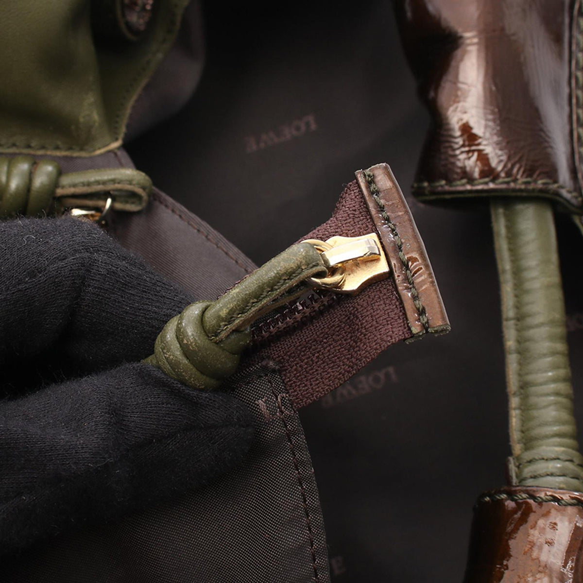 LOEWE Bicolor Patent Aire — Brown