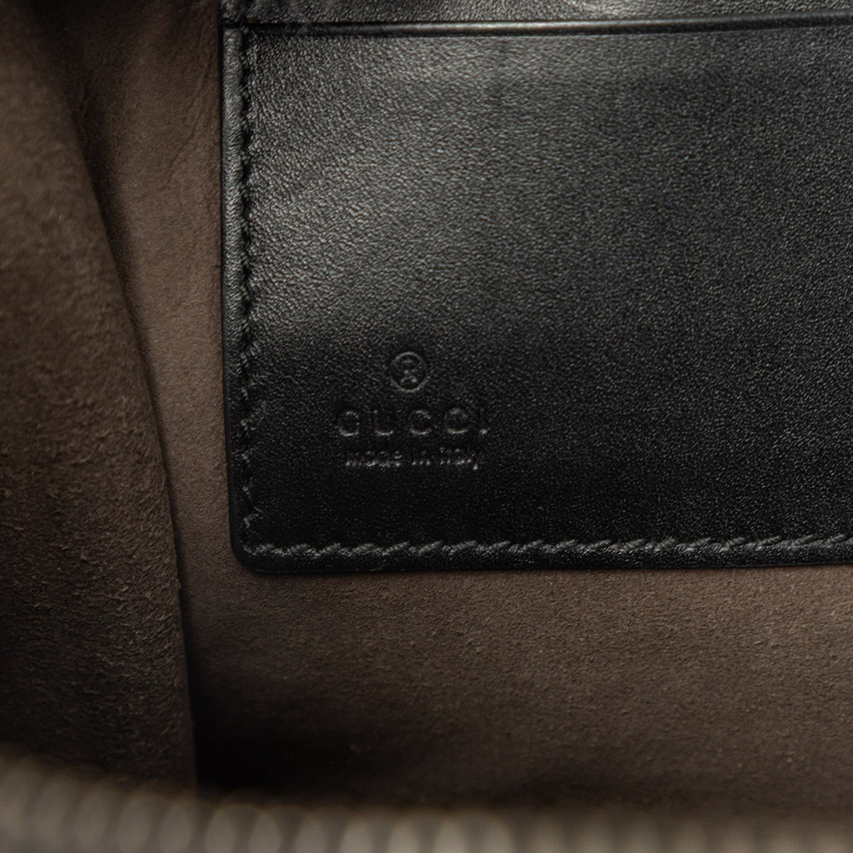 Gucci Guccissima Clutch — Black