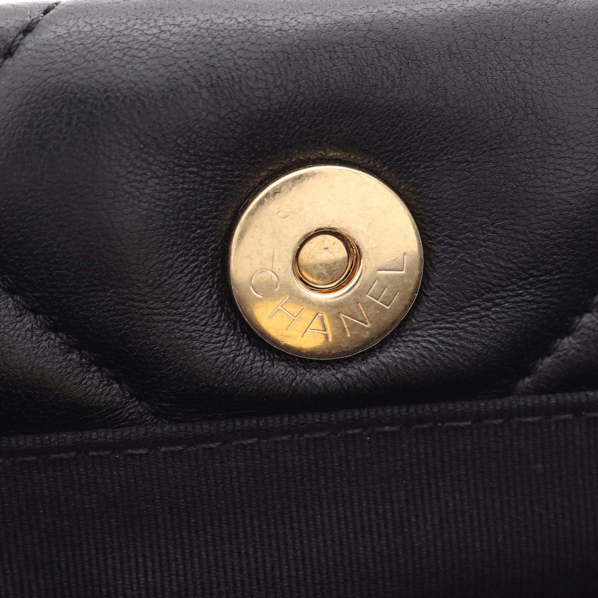 Chanel CC Quilted Lambskin Chain Shopping Bag