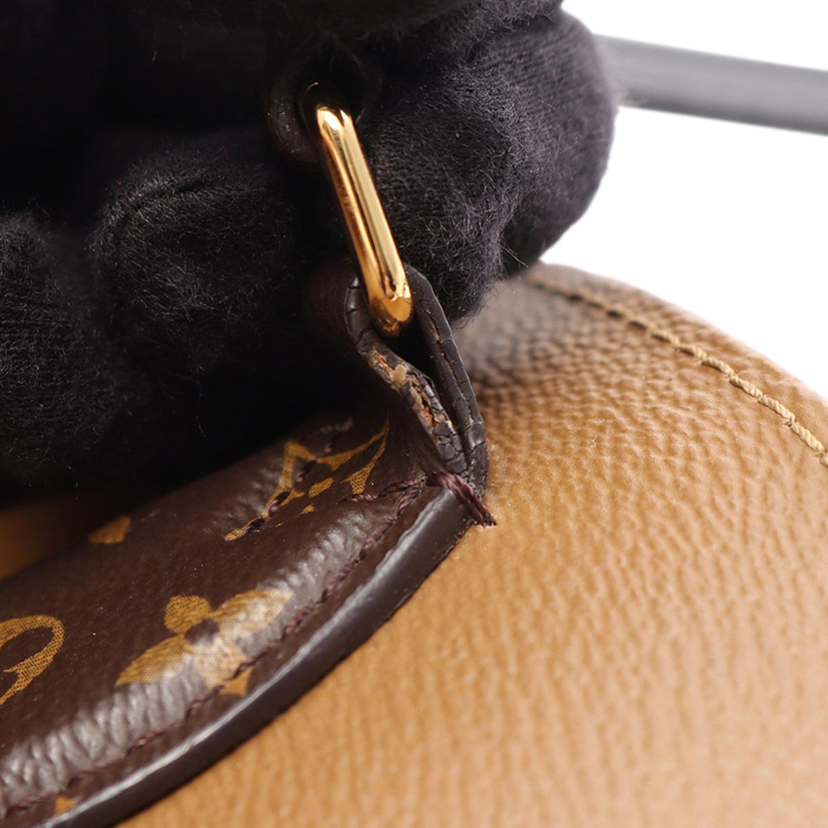 Louis Vuitton Monogram Reverse Giant OnTheGo MM