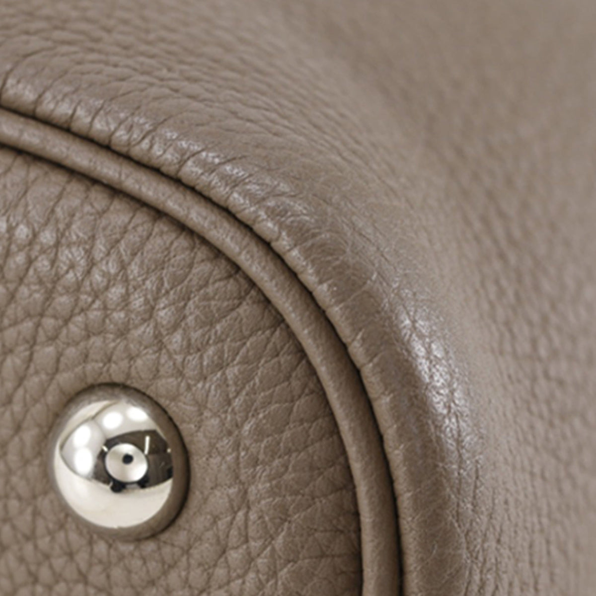 Hermès Clemence Bolide 31