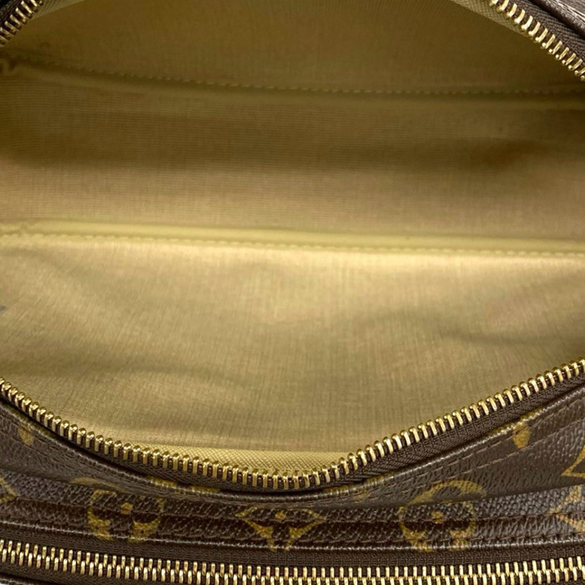 Louis Vuitton Monogram Reporter PM