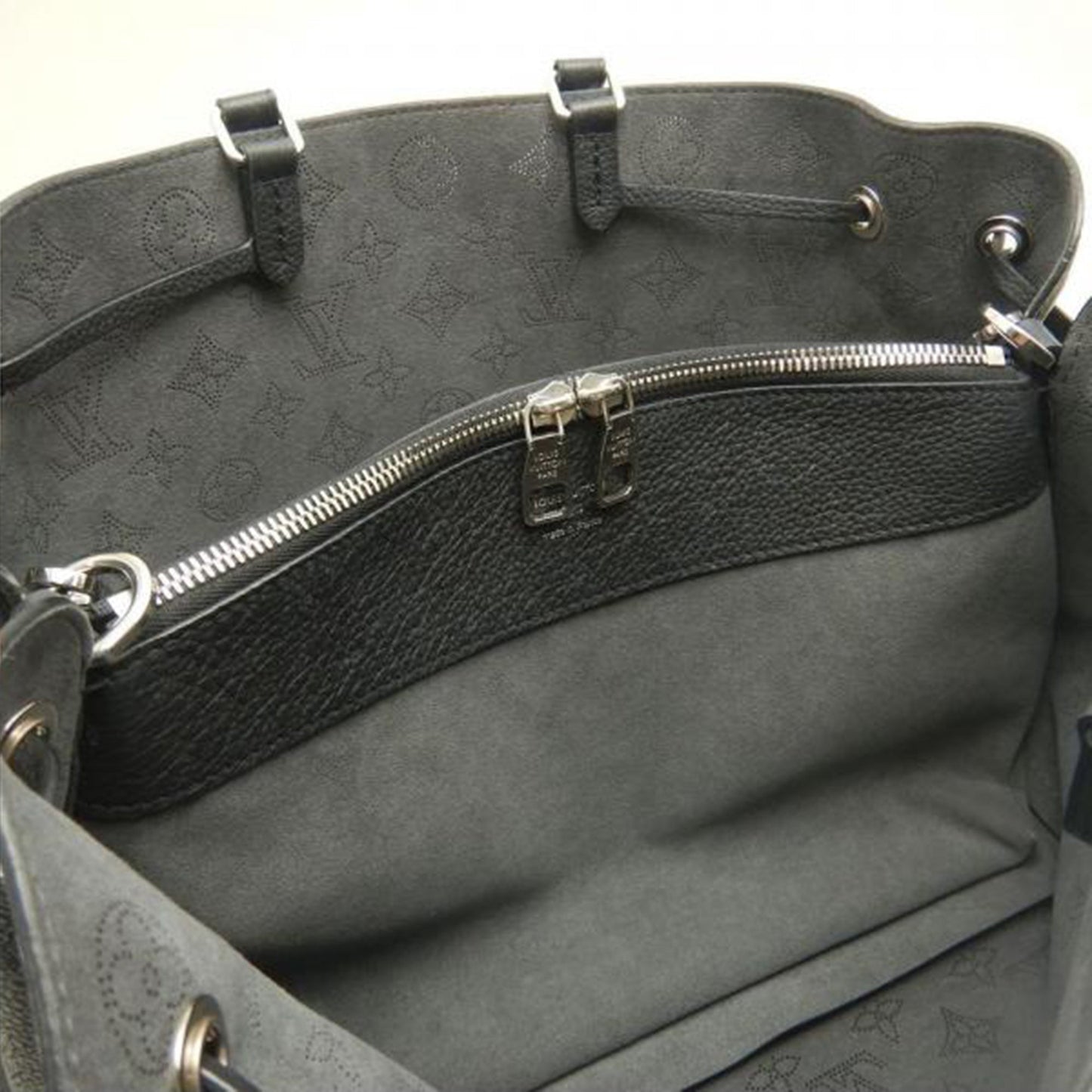 Louis Vuitton Monogram Mahina Bella Tote