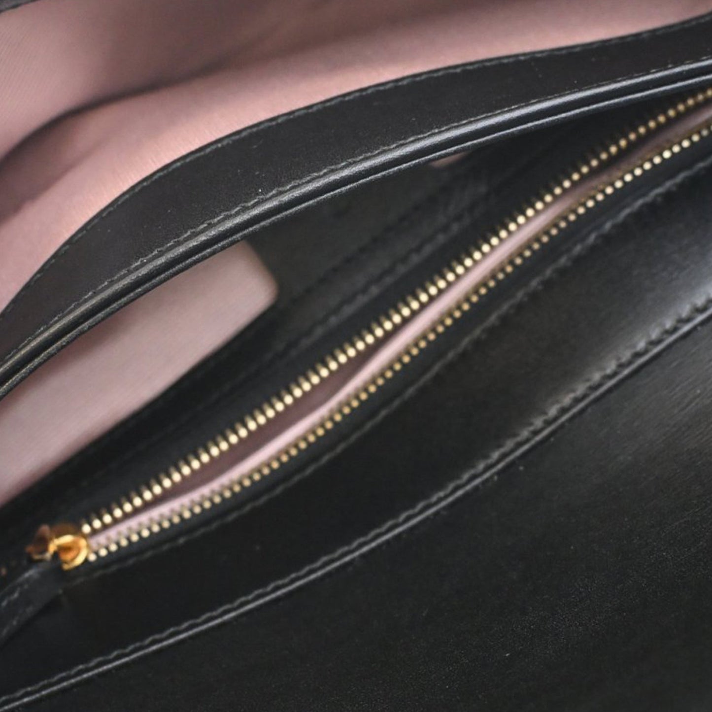 Gucci Small Leather Arli Crossbody