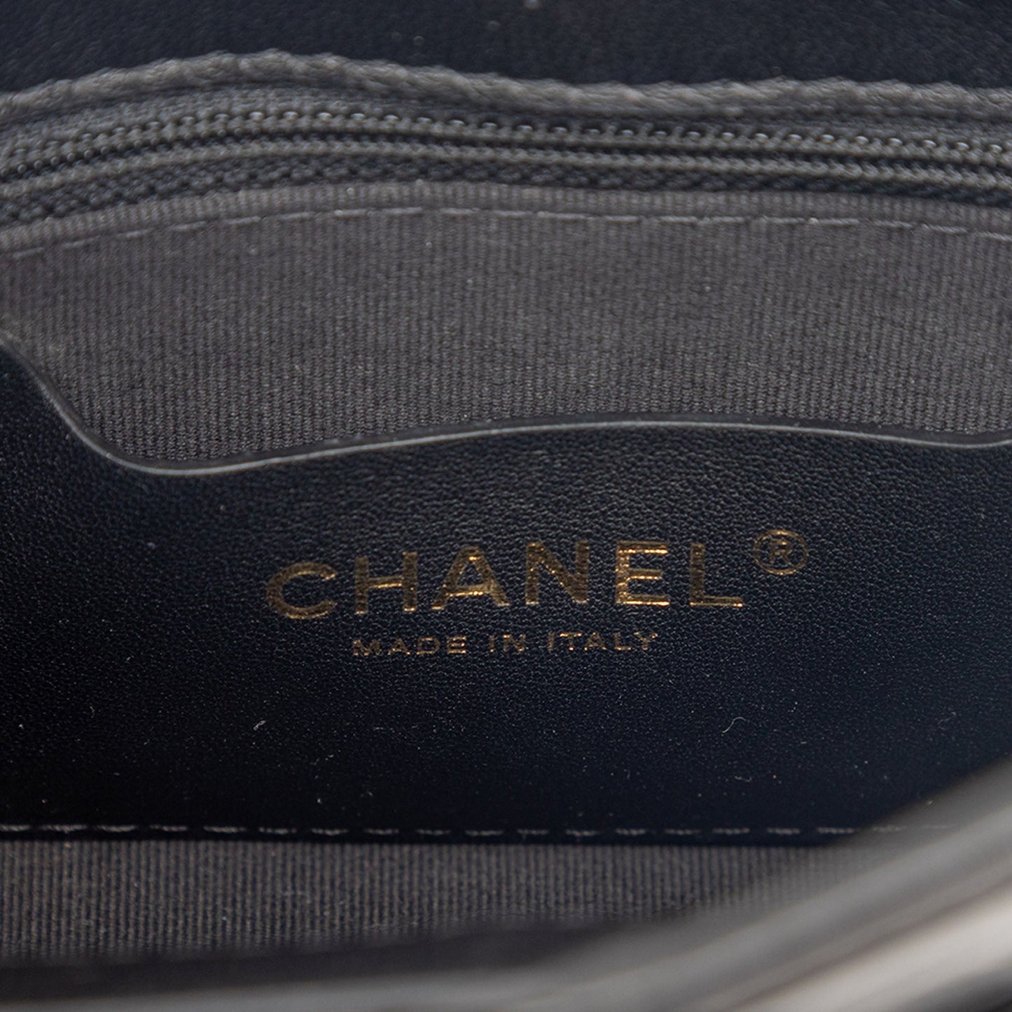 Chanel Mini Quilted Patent Graphic Catch Flap