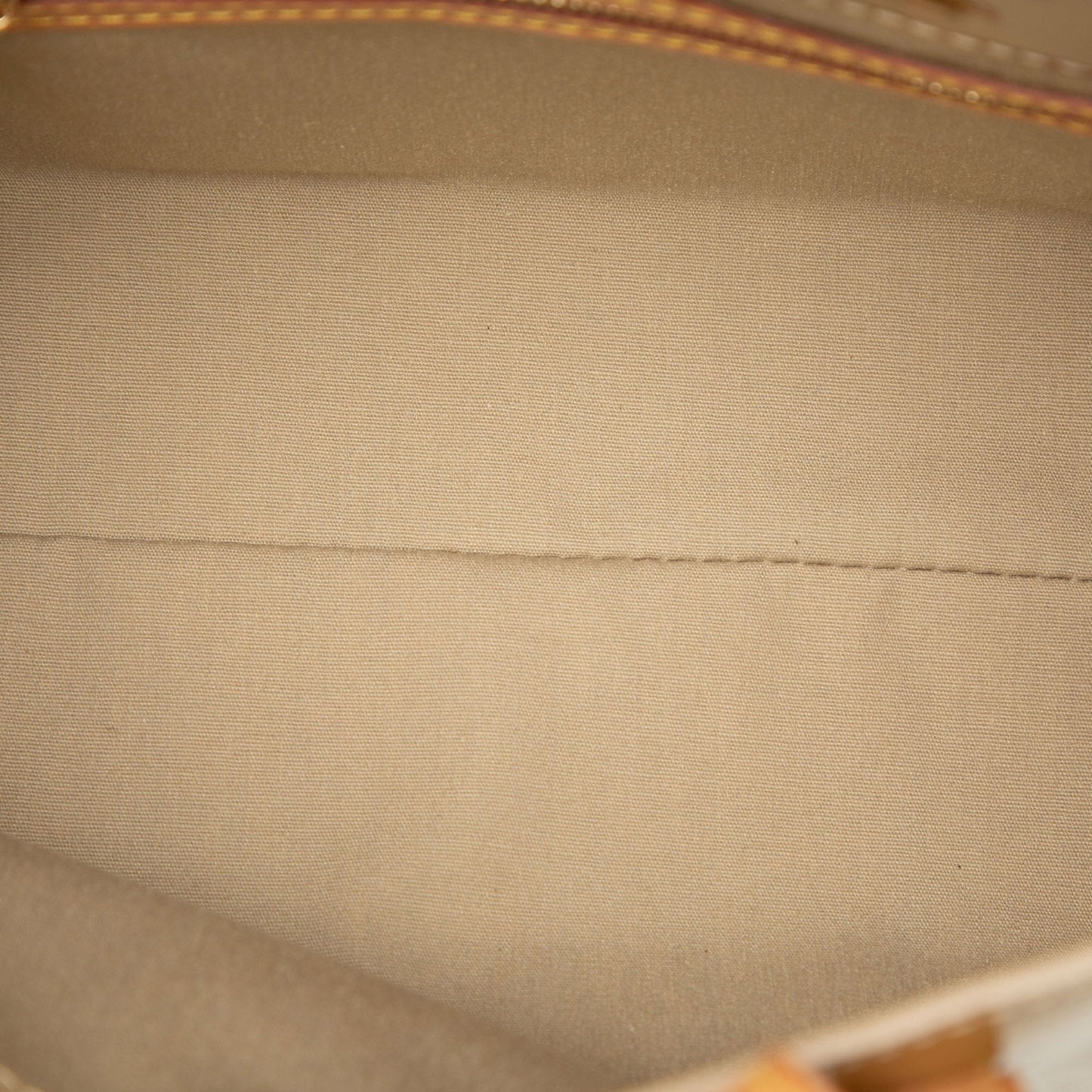 Louis Vuitton Monogram Vernis Reade PM