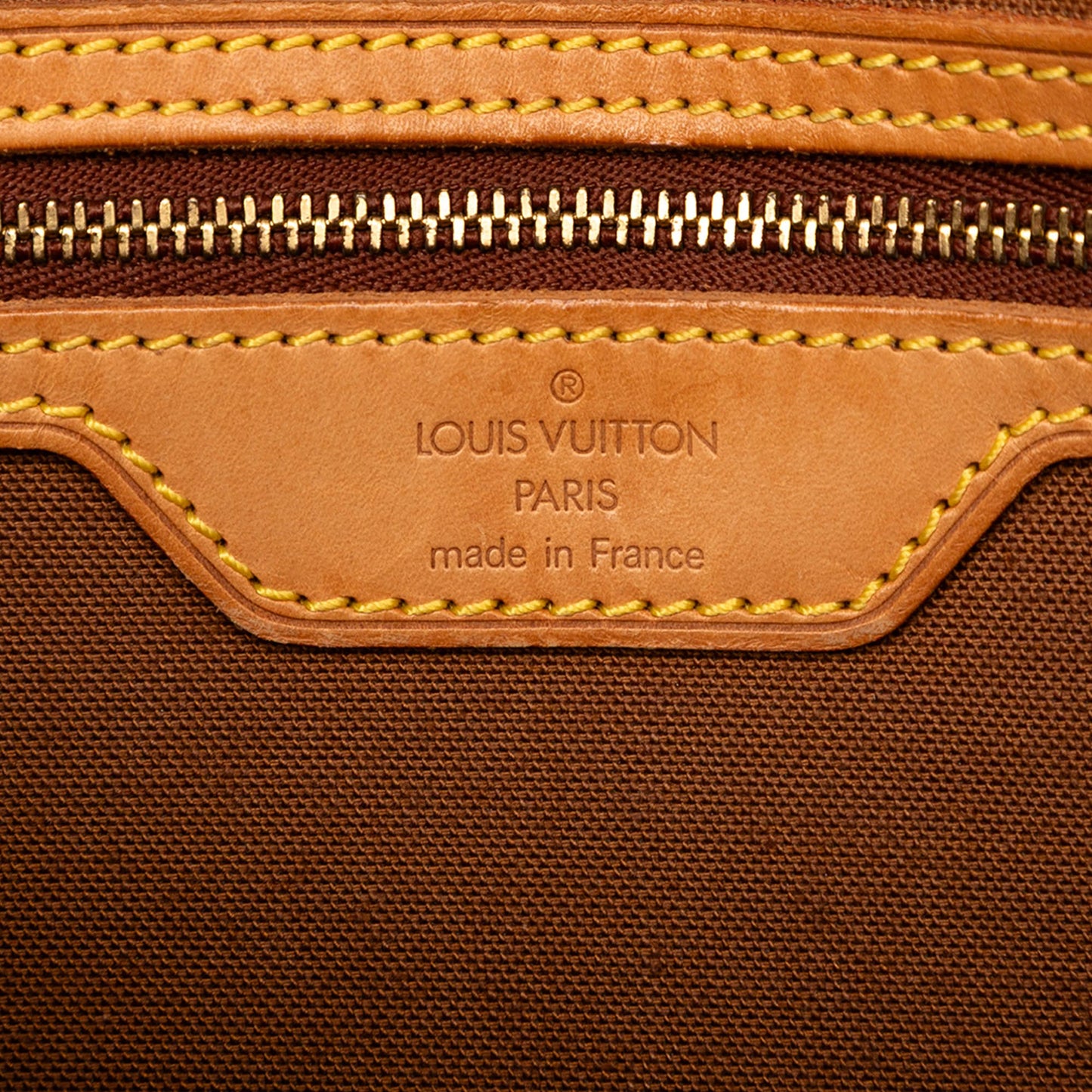 Louis Vuitton Monogram Gibeciere MM