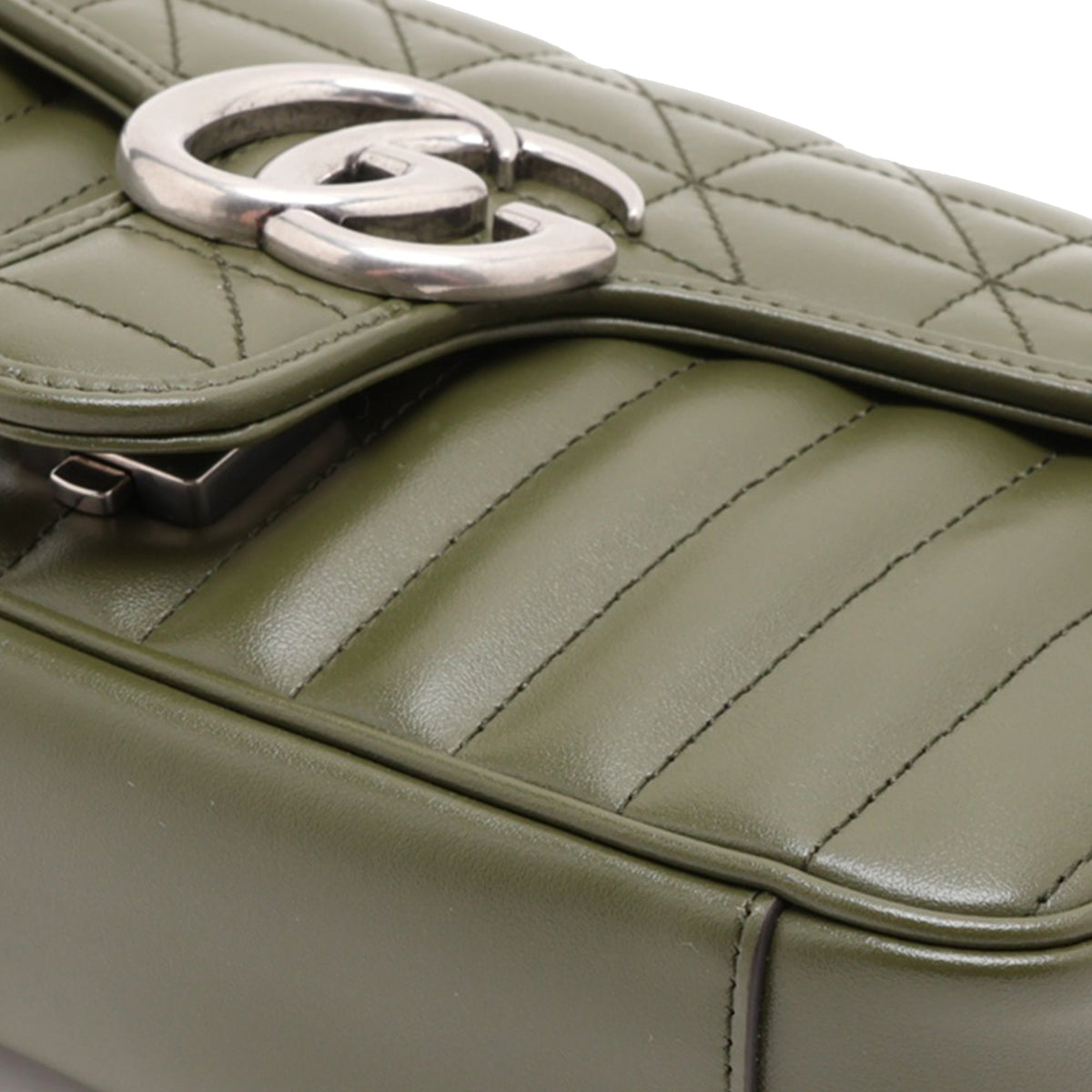 Gucci Small Aria GG Marmont Matelasse Shoulder Bag — Green