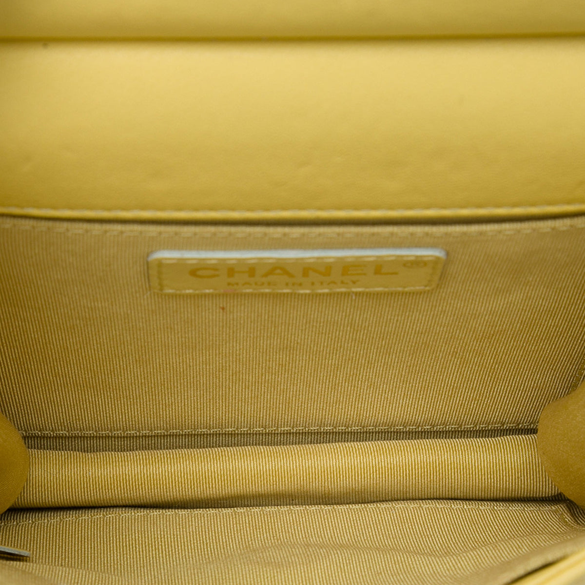 Chanel Small Quilted Lambskin Chic Pearls Flap