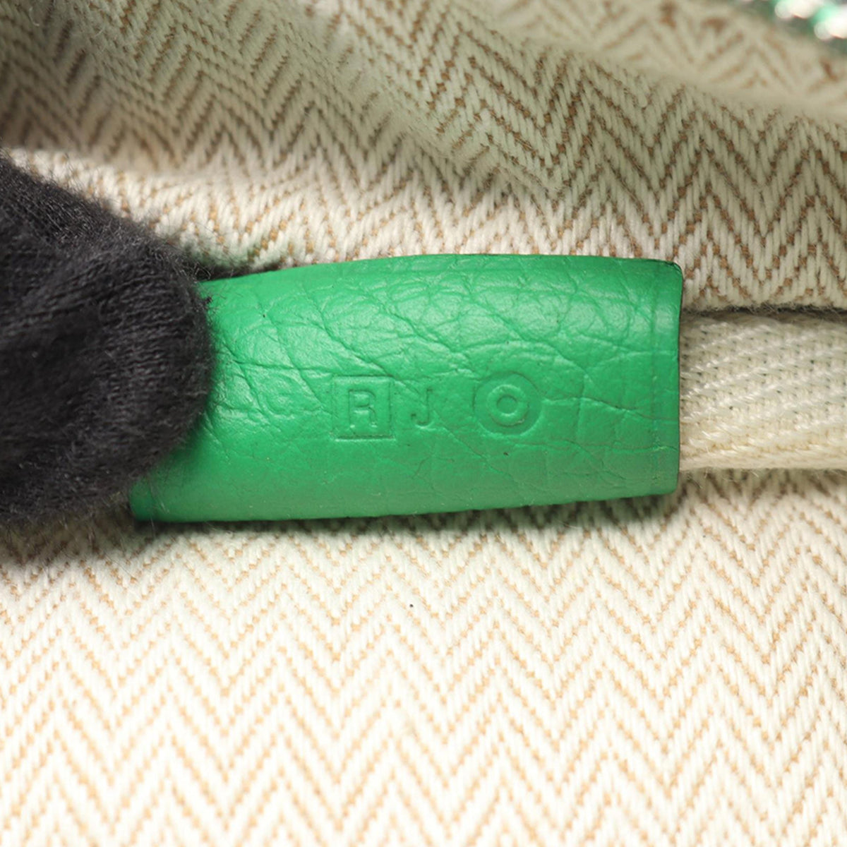 Hermès Clemence Victoria II 35 — Green