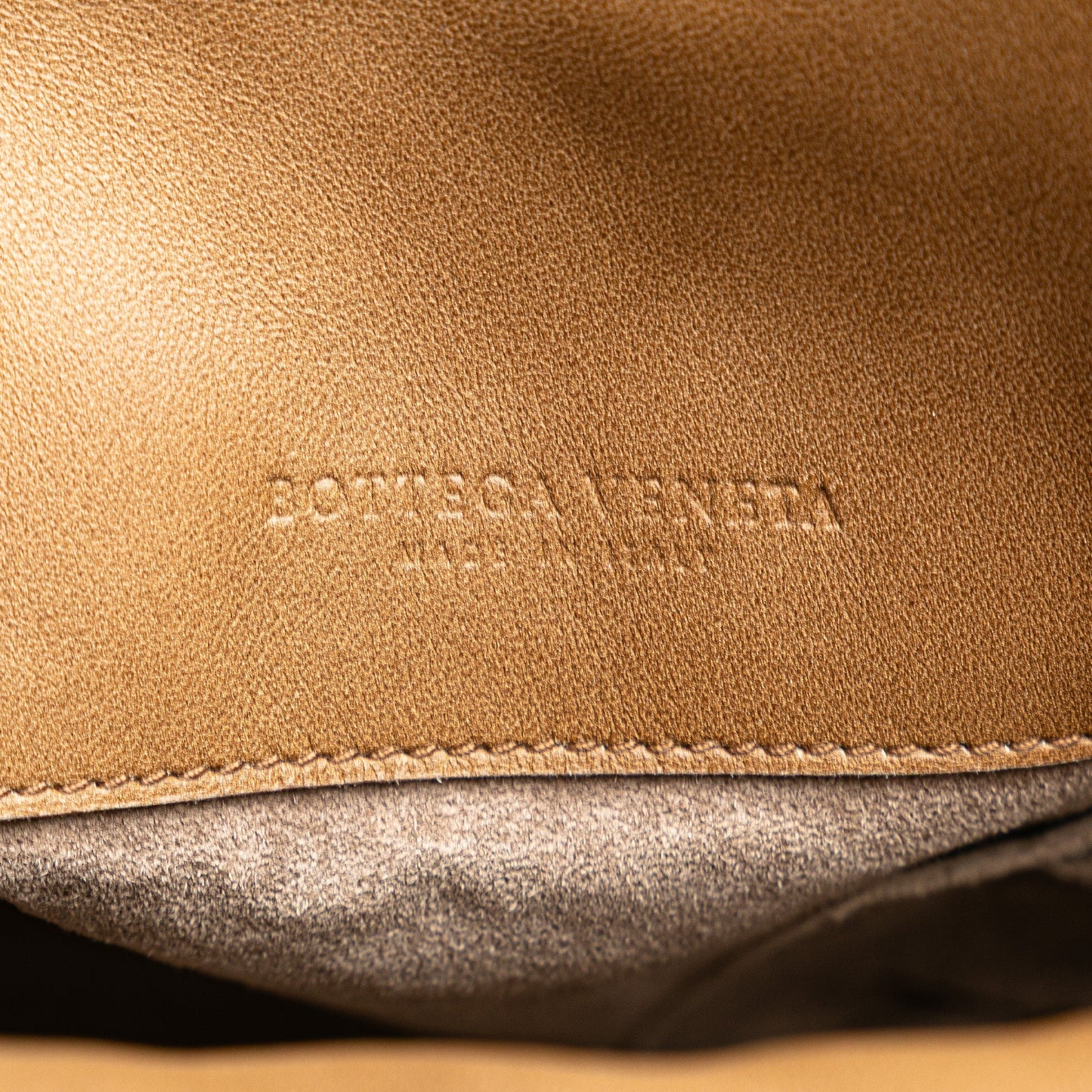 Bottega Veneta Calfskin Intrecciato Paglia Tote