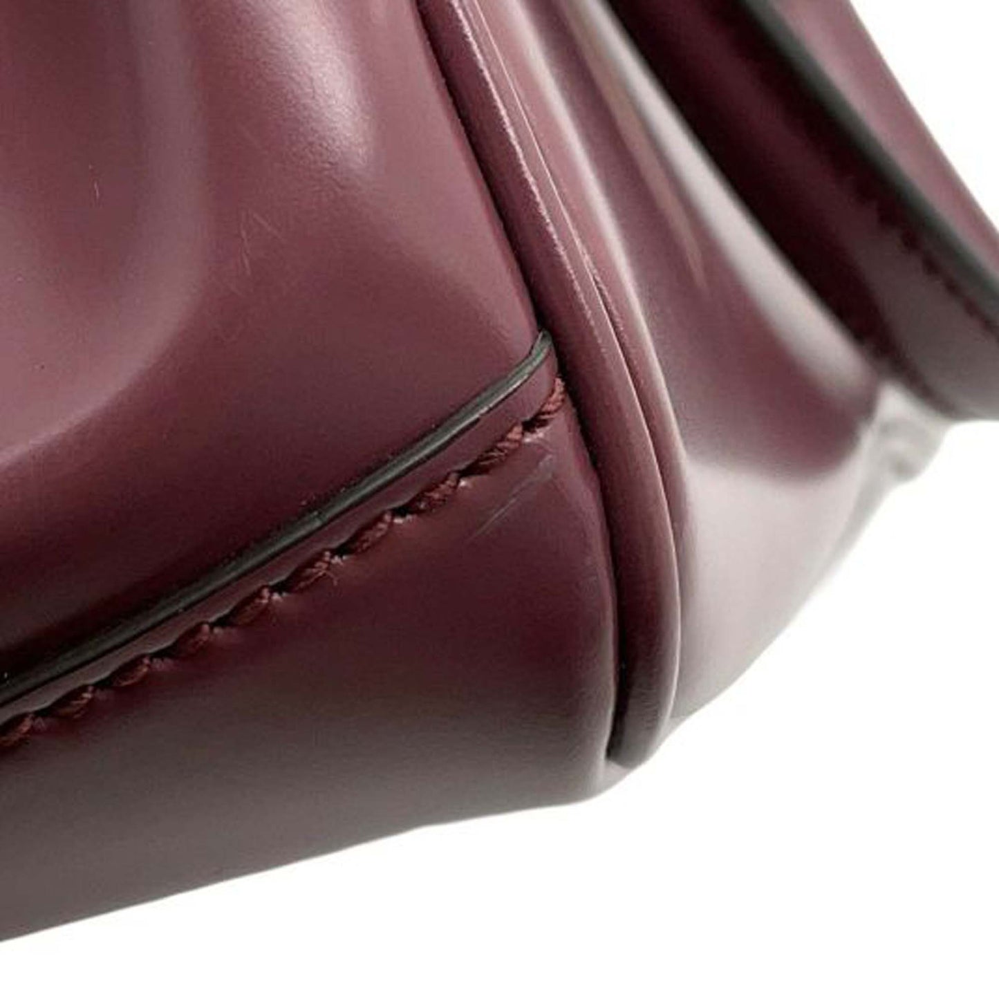 Gucci Smooth Calfskin Lady Lock Handbag