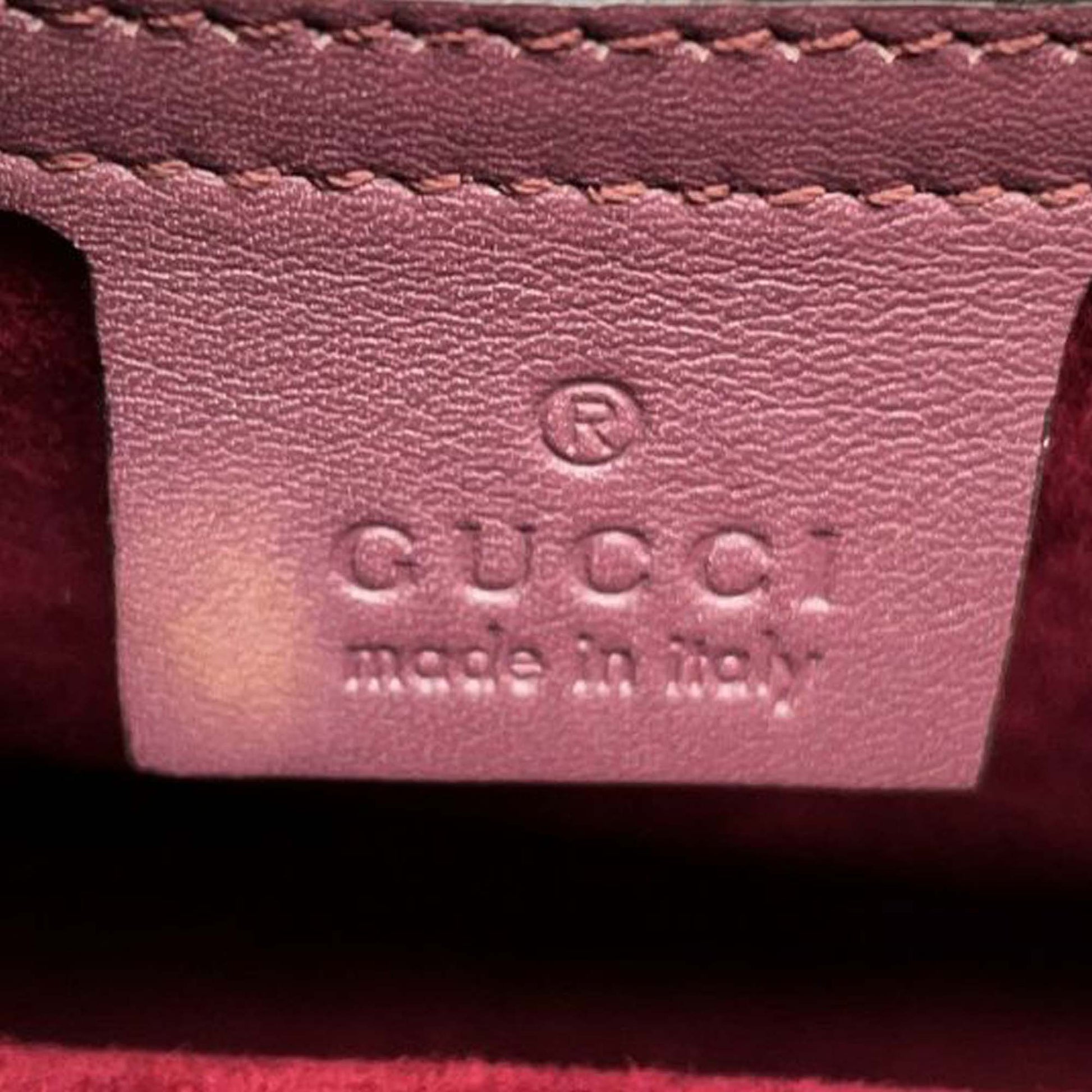 Gucci Smooth Calfskin Lady Lock Handbag