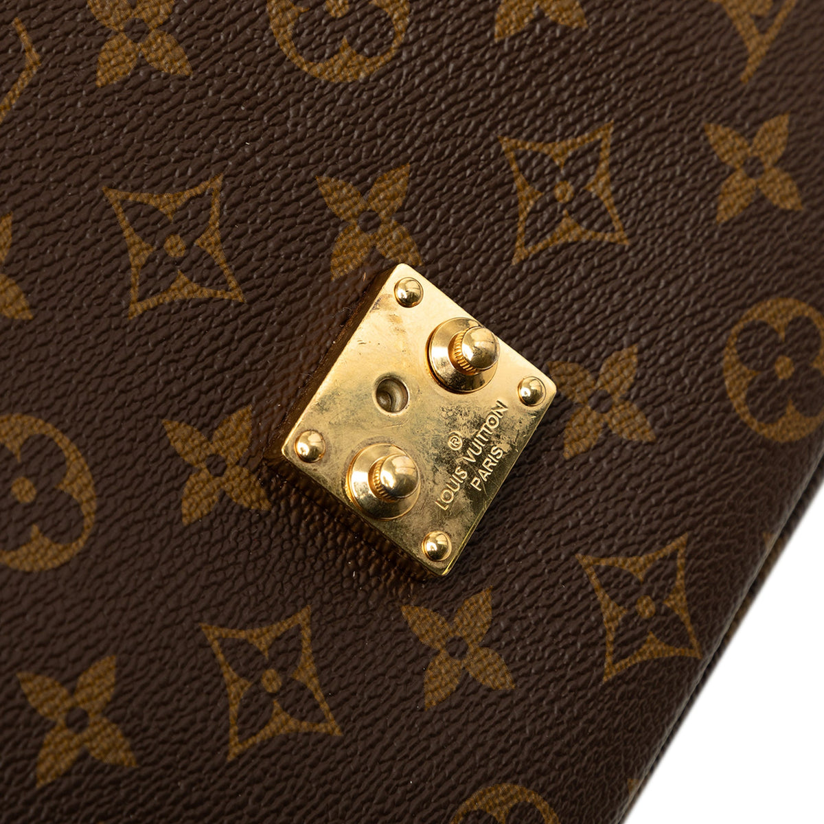 Louis Vuitton Monogram Pochette Metis — Brown