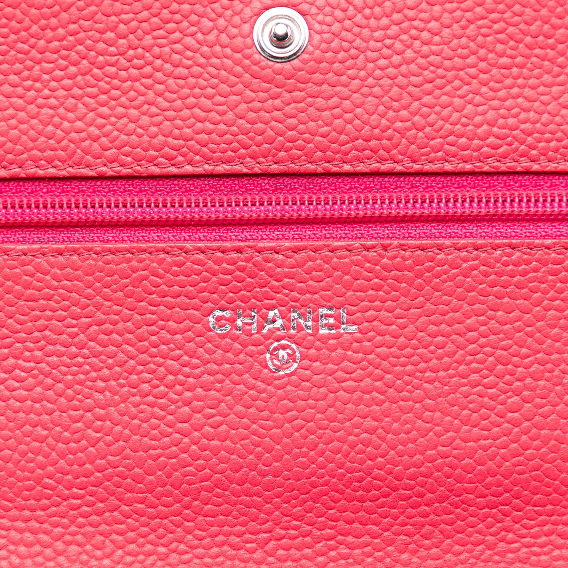 Chanel Caviar Bicolor CC Wallet On Chain