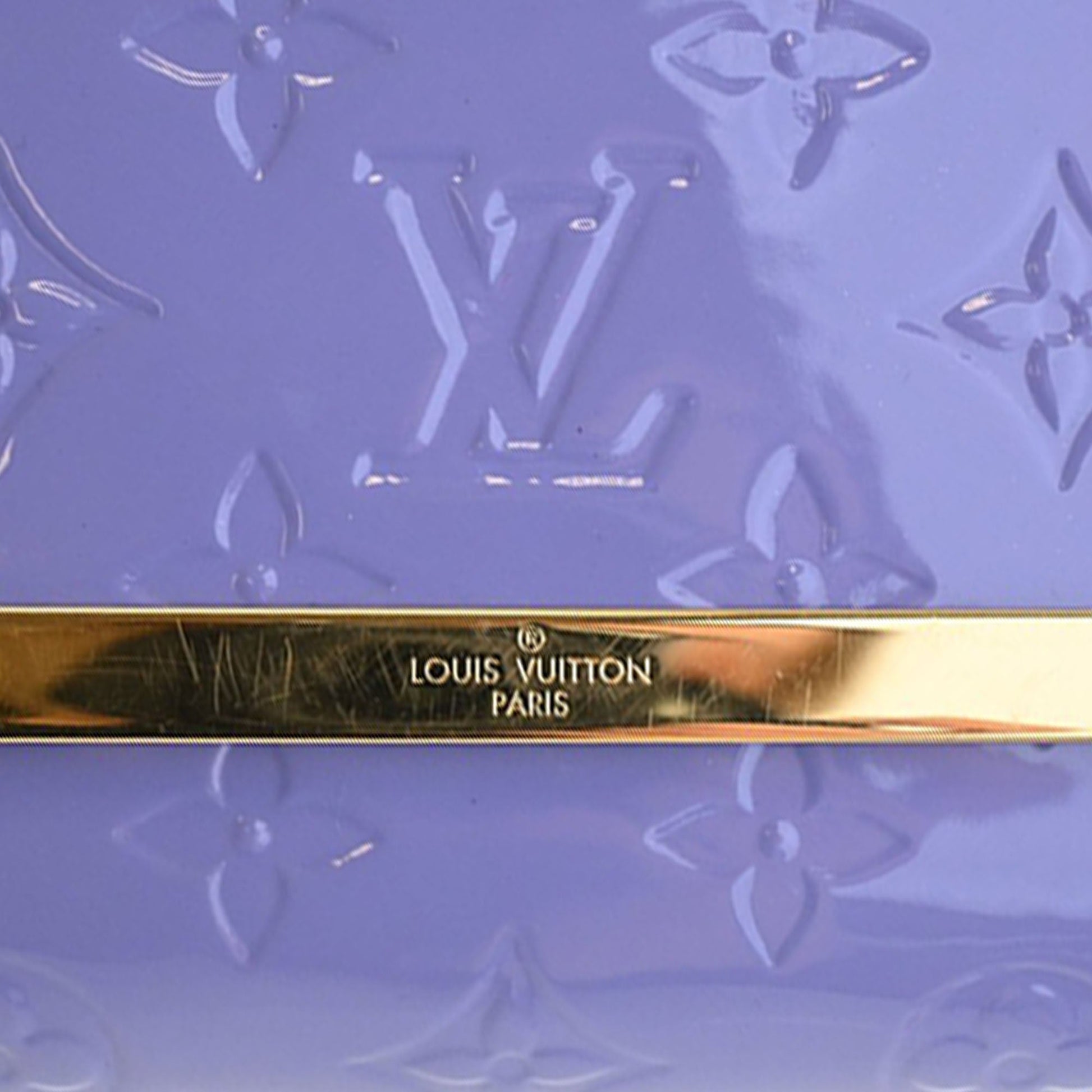 Monogram Vernis Ana