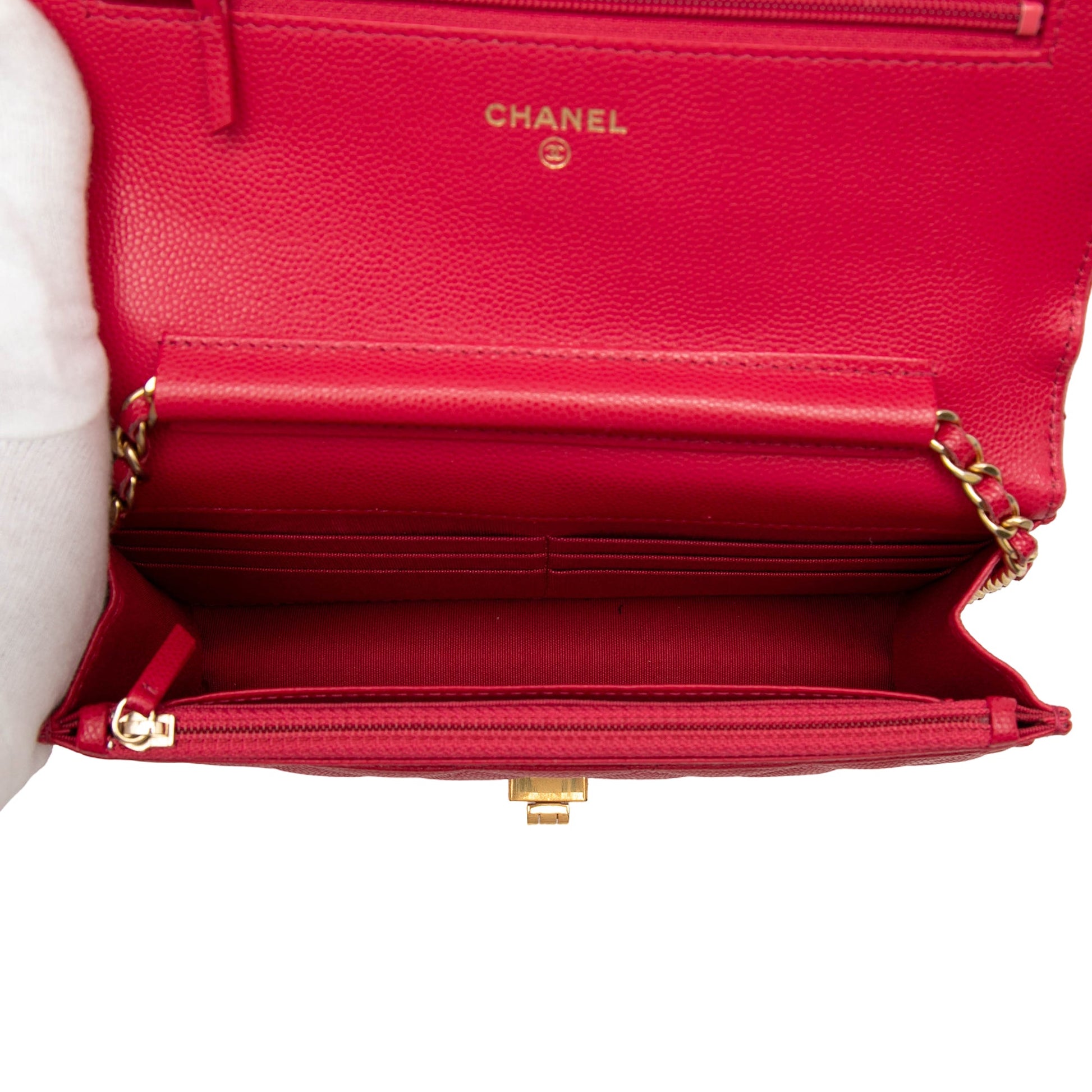 Chanel Quilted Caviar Reissue 2.55 Wallet On Chain