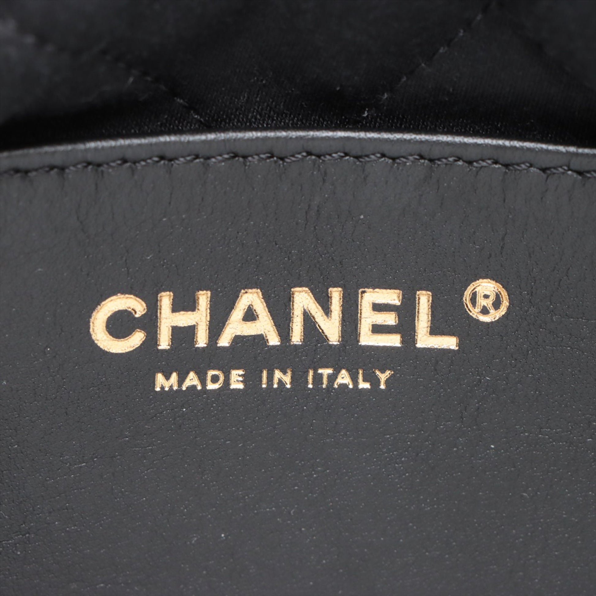 Chanel Mini Shiny Calfskin 22 Handbag